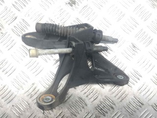Кронштейн, SEAT Leon 2005-2012