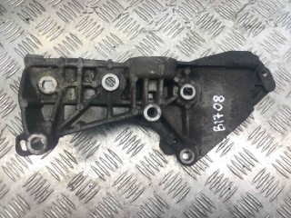 Кронштейн Renault Megane 2006-2009