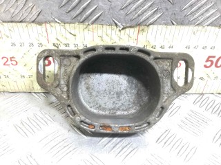 Кронштейн двигателя Audi A6 2004-2008