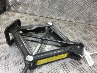 Домкрат, ориг. номер 091102H000, Hyundai i30 2007-2010