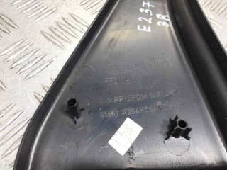 Накладка двери задней правой, ориг. номер 4M51A254K06A, Ford Focus 2007-2011