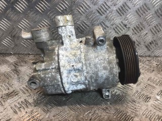 Компрессор кондиционера, ориг. номер 5N0820803, Volkswagen Golf 2003-2009