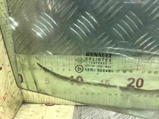 Стекло двери передней правой, Renault Clio 2003-2013
