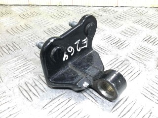 Петля двери задней правой Mercedes C-klasse 2004-2008