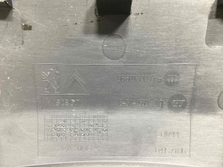 Накладка декоративная на торпедо, ориг. номер 9680939077, Peugeot Partner 2002-2012