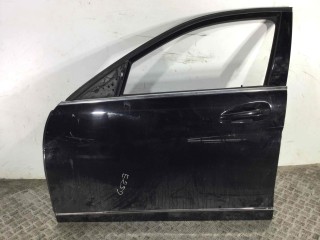 Дверь передняя левая Mercedes C-klasse 2007-2011