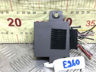 Блок согласования фаркопа, ориг. номер 10R02114903, Volkswagen Passat CC 2008-2012