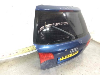 Крышка багажника (дверь 3-5), ориг. номер 8E9827023P, Audi A4 2004-2009