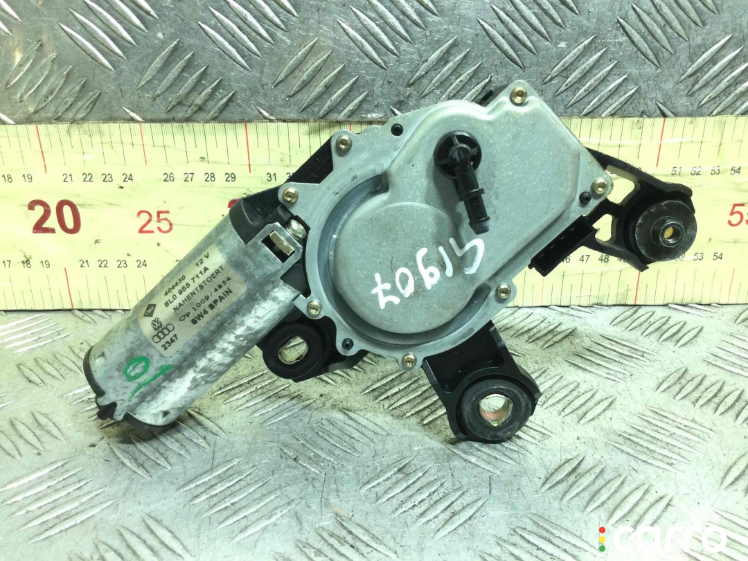 8L0955711A Моторчик заднего стеклоочистителя (дворника) Audi A3 1999г. - фото №1