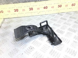 Крюк капота, ориг. номер 8P0823480, Audi A3 2008-2013