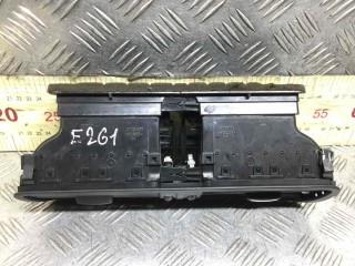 Дефлектор обдува салона, ориг. номер 3C1819728E, 3C2819728D, Volkswagen Passat 2005-2010