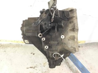 КПП механическая (МКПП), ориг. номер AV6R7002MJ, P1285227, Volvo V40 Cross Country 2012-2016