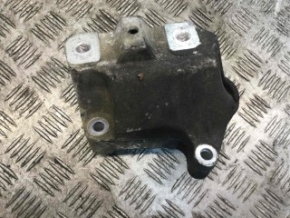 Кронштейн КПП Volkswagen Caddy 2004-2010