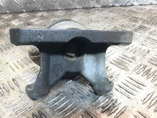 Подушка крепления КПП, ориг. номер 8E0399105JD, Audi A4 2004-2009