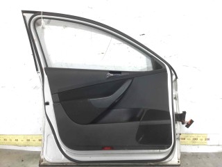 Дверь передняя левая, ориг. номер 3C4831055J, Volkswagen Passat 2005-2010