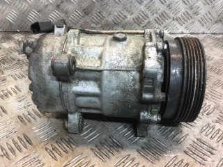 Компрессор кондиционера, ориг. номер 1J0820803F, Volkswagen Golf 1991-2000
