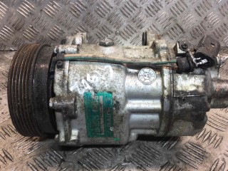 Компрессор кондиционера, ориг. номер 1J0820803F, Volkswagen Golf 1991-2000
