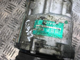 Компрессор кондиционера, ориг. номер 1J0820803F, Volkswagen Golf 1991-2000