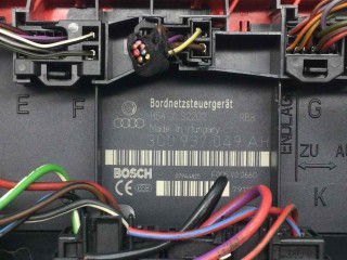 Блок комфорта, ориг. номер 3C0937049AH, Volkswagen Passat 2005-2010