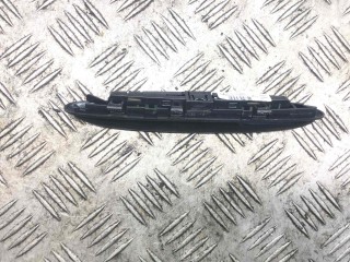 Дисплей, ориг. номер A0015425423, A001542423, Mercedes CLA 2013-2016