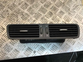 Дефлектор обдува салона, ориг. номер 3C133319728A, 3C1319728E, Volkswagen Passat 2005-2010
