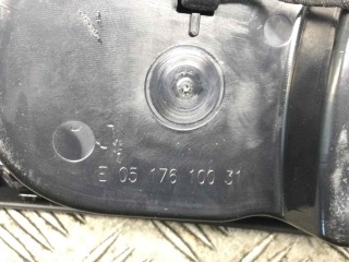 Подстаканник, ориг. номер E0517610031, Mercedes CLA 2013-2016