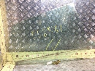 Стекло двери задней правой, ориг. номер 834212L010, Hyundai i30 2007-2010