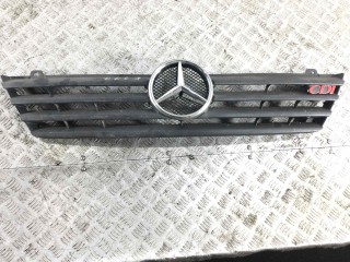 Решетка радиатора, ориг. номер A9018800085, Mercedes Sprinter 2000-2006