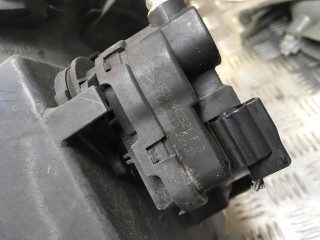 Фара правая, ориг. номер 8200701366, 93859834, 89314020, Renault Trafic 2006-2014