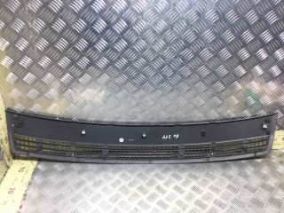 Решетка капота, ориг. номер 51137009911, Land Rover Range Rover 2002-2005