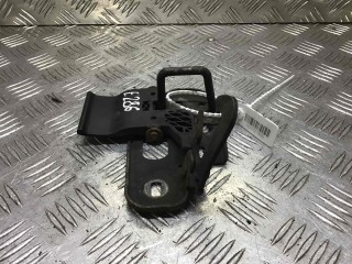 Крюк капота, ориг. номер 3C8823480A, Volkswagen Passat CC 2008-2012