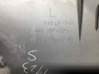 Обшивка двери задней левой (дверная карта), ориг. номер 8374054GA0, Suzuki Liana 2004-2007