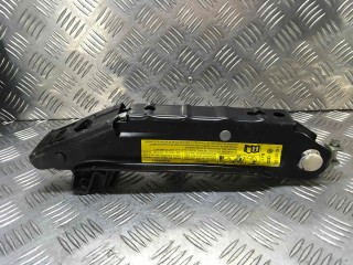 Домкрат, ориг. номер 1K0011031J, Audi A3 2008-2013