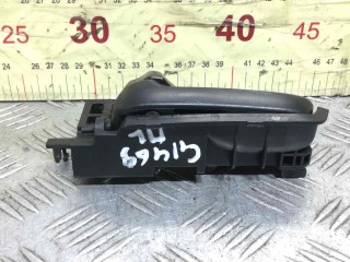 Ручка внутренняя передняя левая, ориг. номер 8313062J00S1S, Suzuki Swift 1996-2004