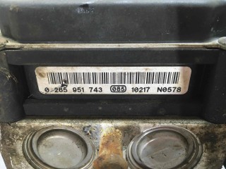 Блок ABS, ориг. номер 0265951743, Nissan Qashqai 2006-2010