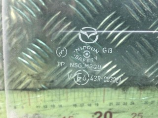 Стекло двери задней правой, ориг. номер C24372511, Mazda 5 2002-2009