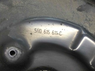 Кожух защитный тормозного диска, ориг. номер 5N0615611C, Volkswagen Passat CC 2008-2012
