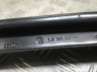 Молдинг двери передней левой, ориг. номер 2K0837901, Volkswagen Caddy 2004-2010