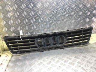 Решетка радиатора, ориг. номер 4B0853651F, Audi A6 2001-2005