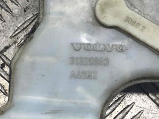 Бачок главного тормозного цилиндра, ориг. номер 31329330, Volvo V40 Cross Country 2012-2016