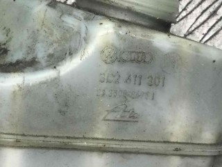 Бачок главного тормозного цилиндра, ориг. номер 3C2611301, Volkswagen Passat 2005-2010