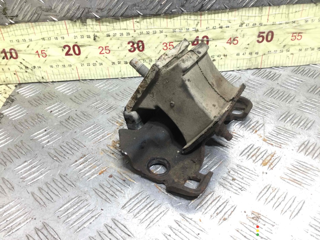 Подушка крепления двигателя Nissan Navara 2001-2007, 2.5 л, дизель, фото 3