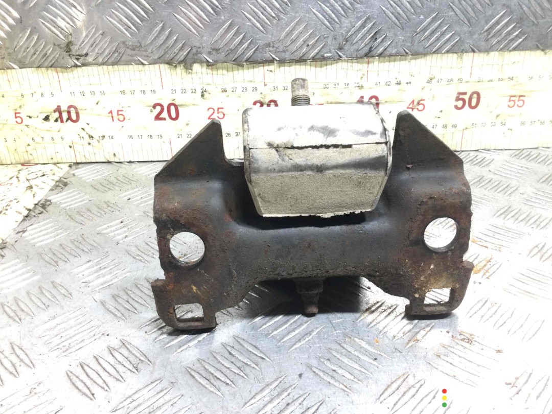 Подушка крепления двигателя Nissan Navara 2001-2007, 2.5 л, дизель, фото 4