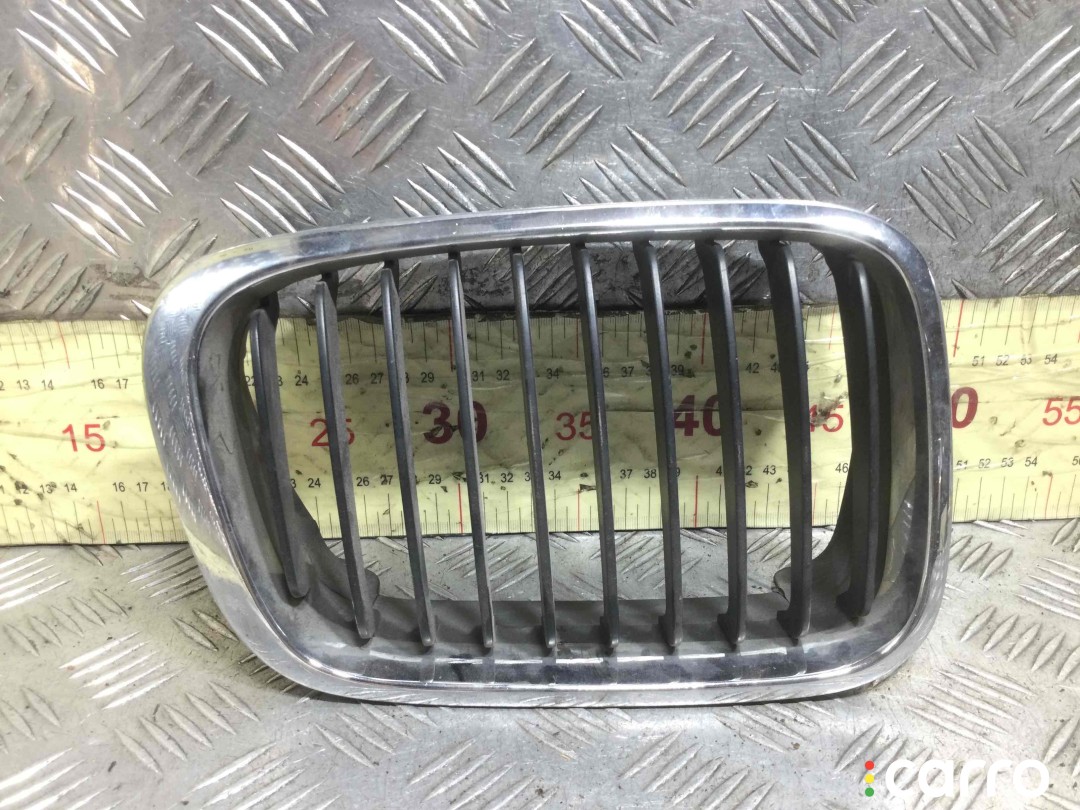 Решетка радиатора BMW 3-Series 1997-2003, 1.8 л, МКПП, 51138208490, фото 1