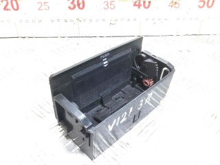 Пепельница, ориг. номер 4B0857406, Audi A6 1997-2001