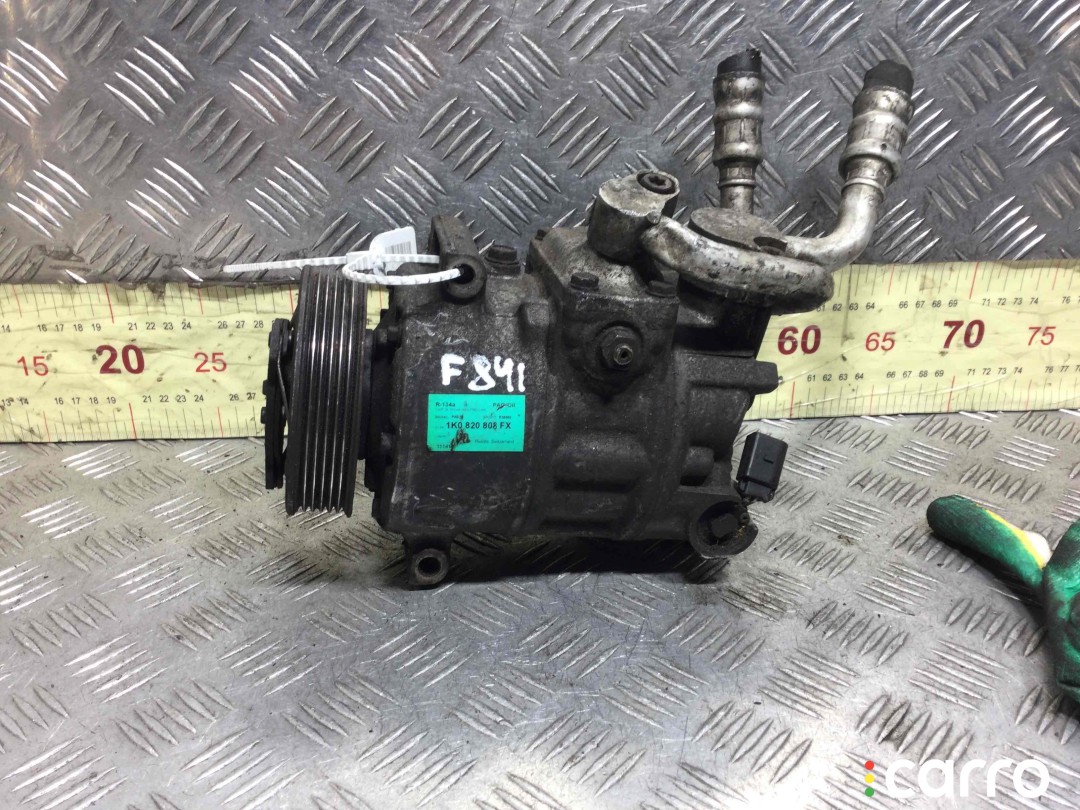 Компрессор кондиционера Volkswagen Golf 1997-2006, 5N0820803A, фото 1