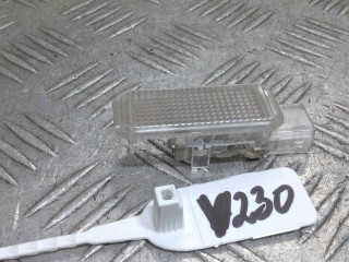 Фонарь салона (плафон), ориг. номер 4B0947415, Audi A6 1997-2001