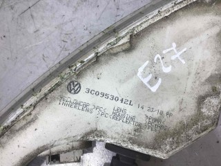 Повторитель передний правый, ориг. номер 3C0953042L, Volkswagen Passat 2005-2010