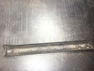 Молдинг двери передней правой, ориг. номер 7L6937799E, Volkswagen Touareg 2002-2007