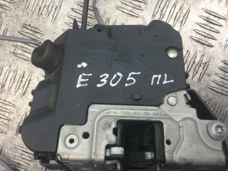 Замок двери передней левой, ориг. номер A2037200735, Mercedes CLC 2008-2011
